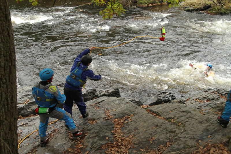 White Water Safety & Rescue (WWS&R) | Mountain Water Expeditions, Water Safety Courses